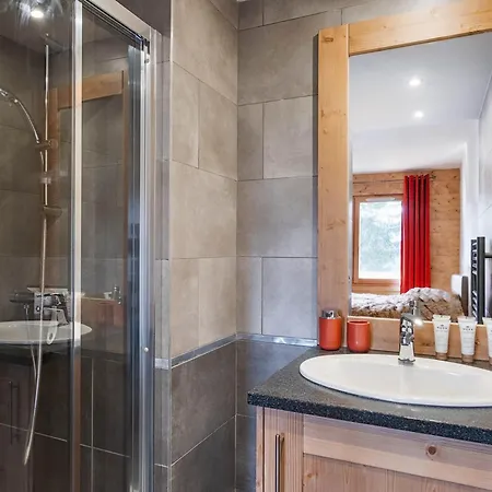 6 Pers, Quartier La Foret, Parking, Linge Inclus, Casier A Skis - Fr-1-809-5 Apartment